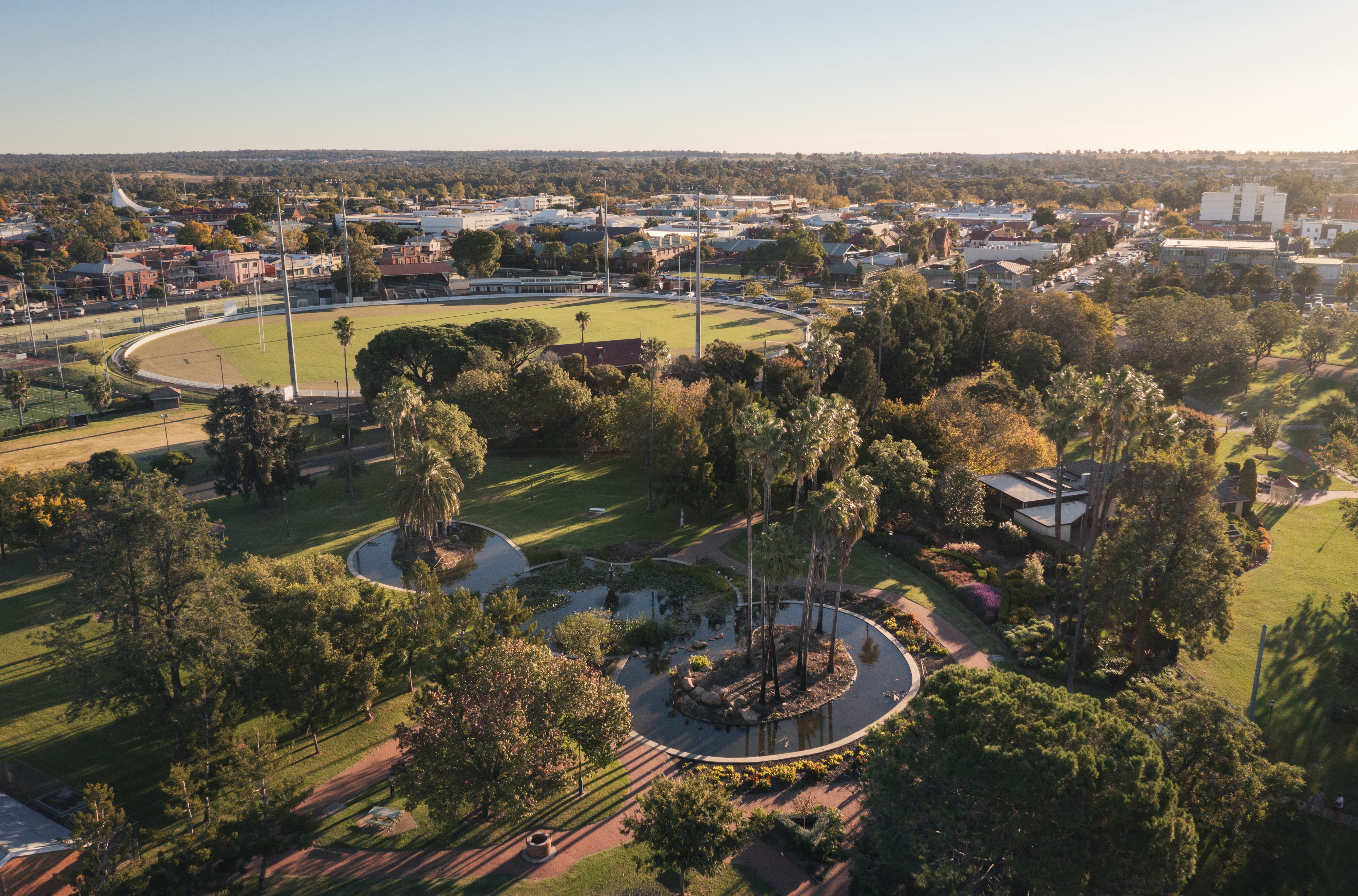 An aerial photo of Victoria Park in Dubbo